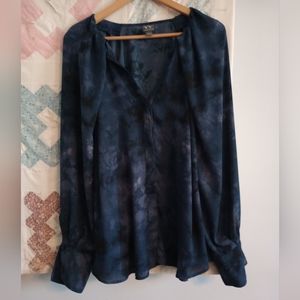Women's dressy blouse